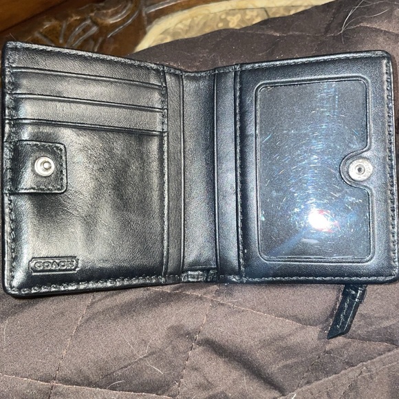 COACH SMALL WALLET - Picture 6 of 6